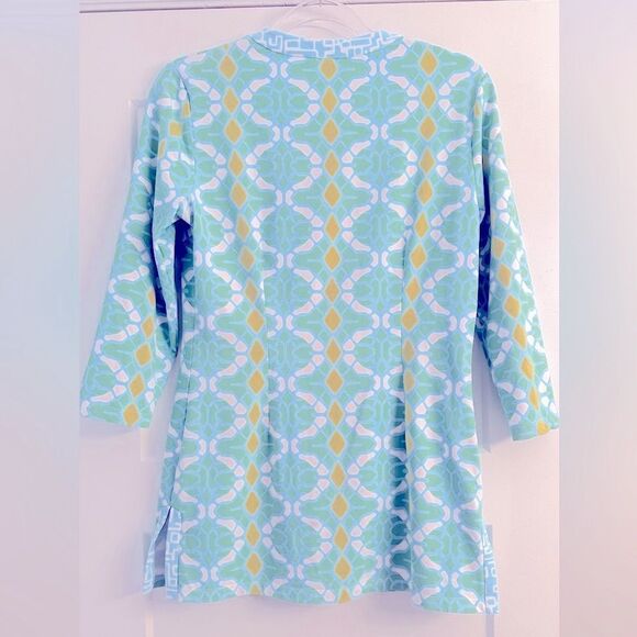 J. McLaughlin Geometric Print V neck Tunic Top - Picture 2 of 6
